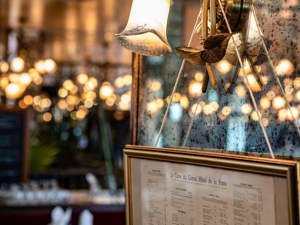 Lunch and dinner served, Regional cuisine