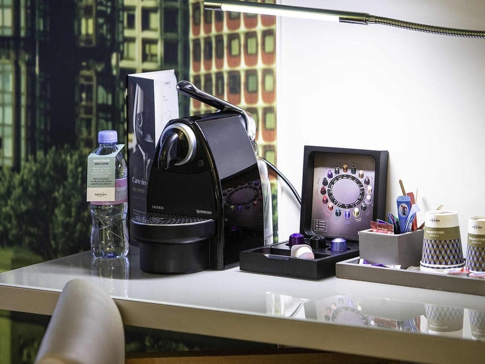 Premium bedding, in-room safe, desk, laptop workspace