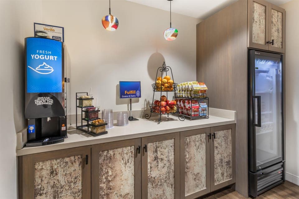 Free continental breakfast