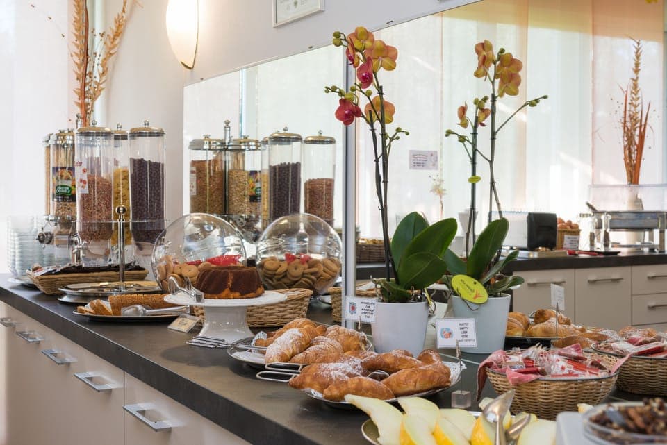 Daily buffet breakfast (EUR 15 per person)