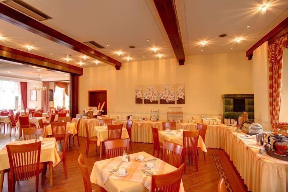Daily buffet breakfast (EUR 10 per person)