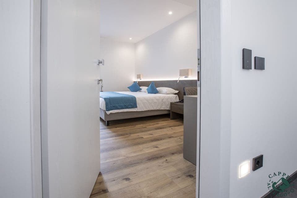 Premier Room | Pillowtop beds, minibar, in-room safe, desk