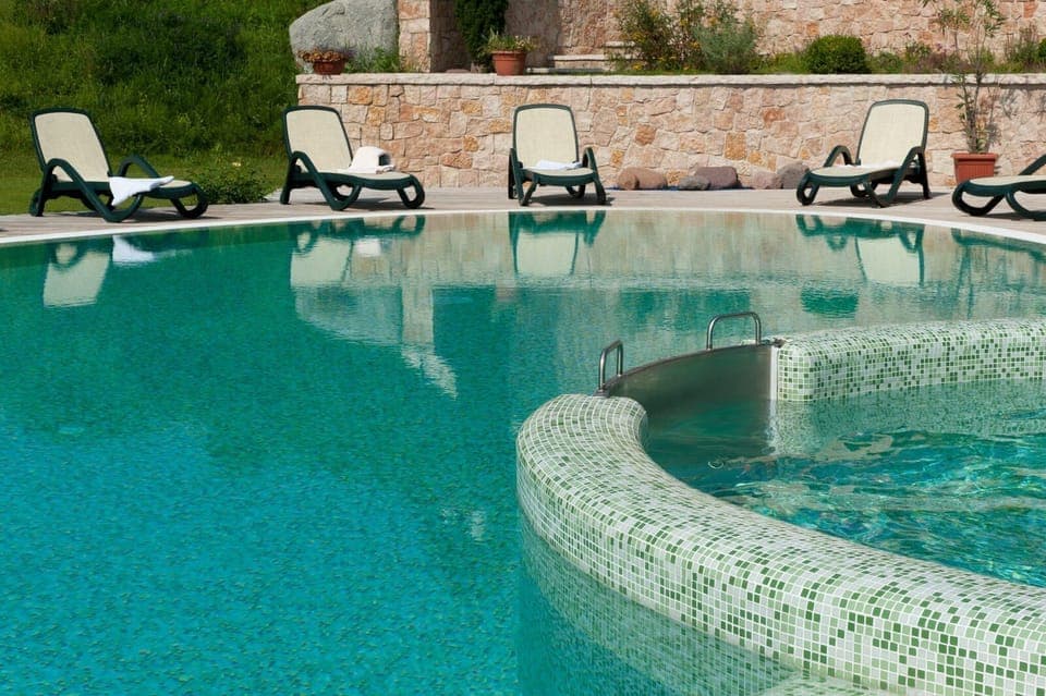 Indoor pool, 2 outdoor pools, sun loungers