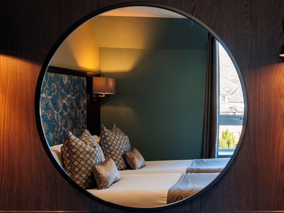 Twin Room, 2 Twin Beds | Iron/ironing board, free WiFi, bed sheets