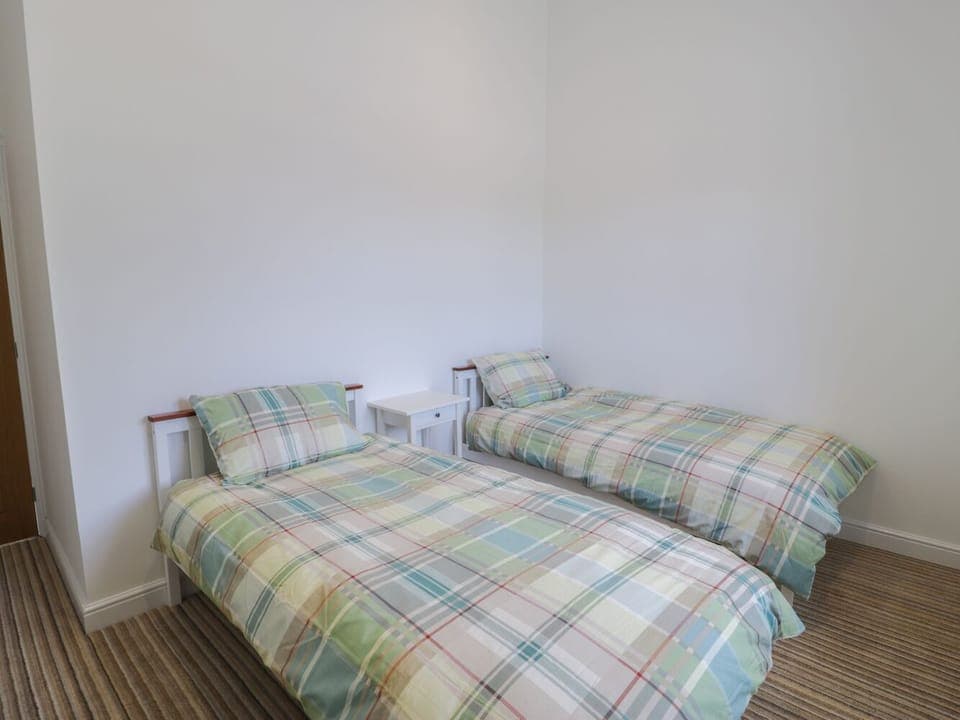 Cottage | 2 bedrooms, individually decorated, individually furnished, free WiFi