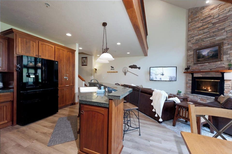 Kitchen with Breakfast Bar and Open Layout