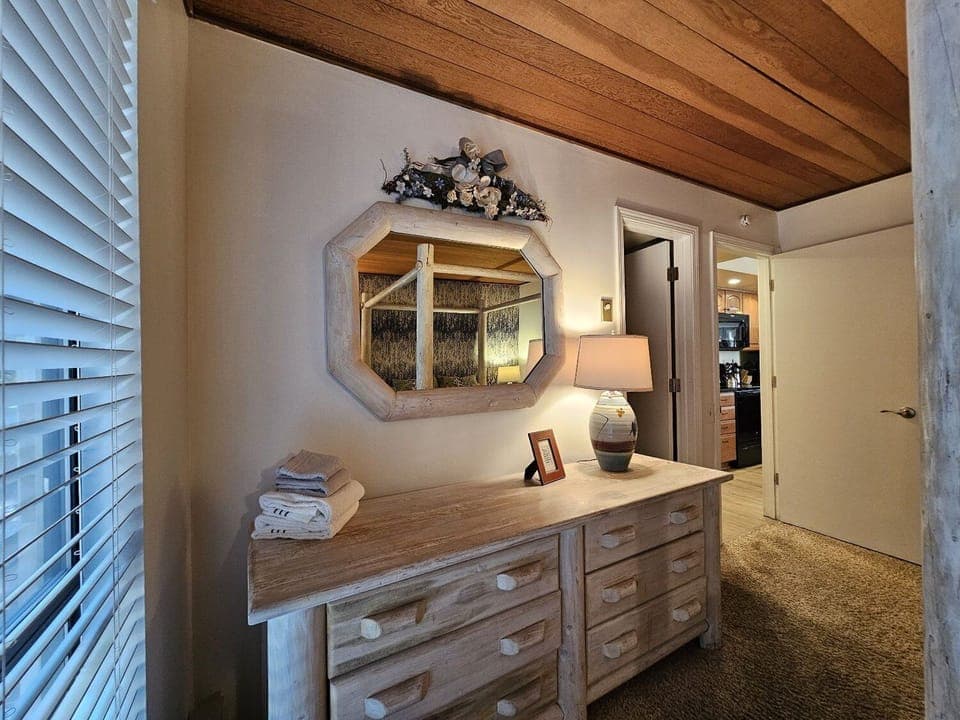 Main Level - Bedroom #1