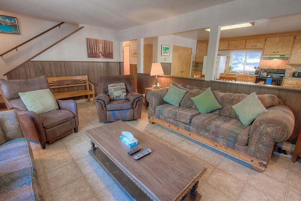 Professionally managed by Lake Tahoe Accommodations