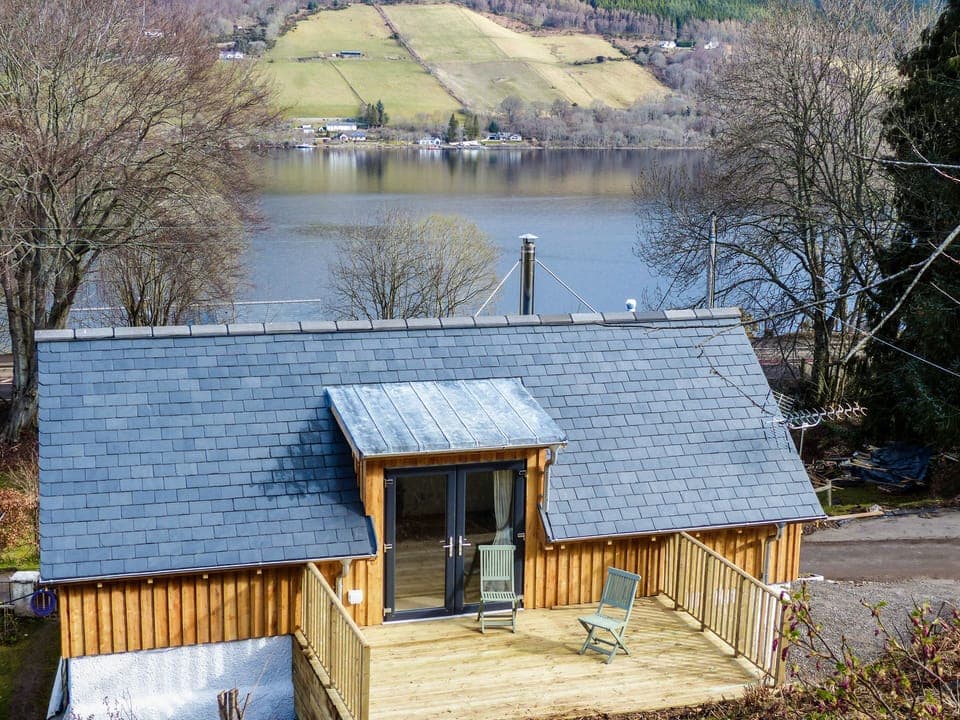 View of the decking area and Loch 