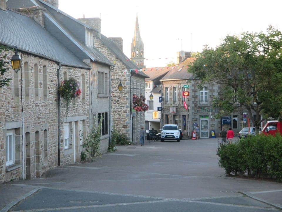 Bars, tabac, pretty area to walk around. 