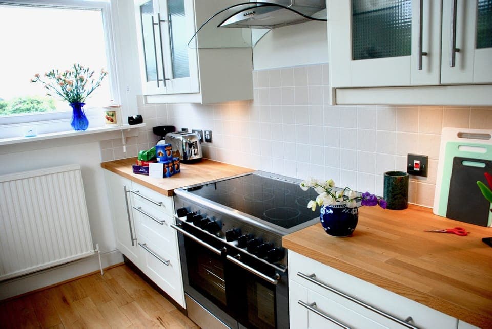 Modern kitchen with most mod cons!