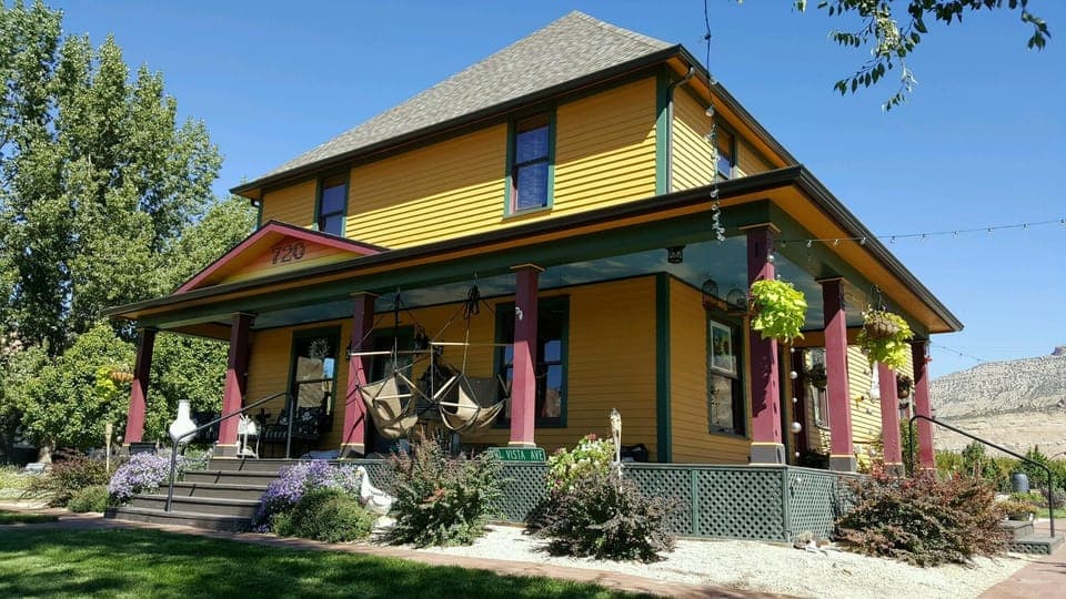 Wrap around porch
