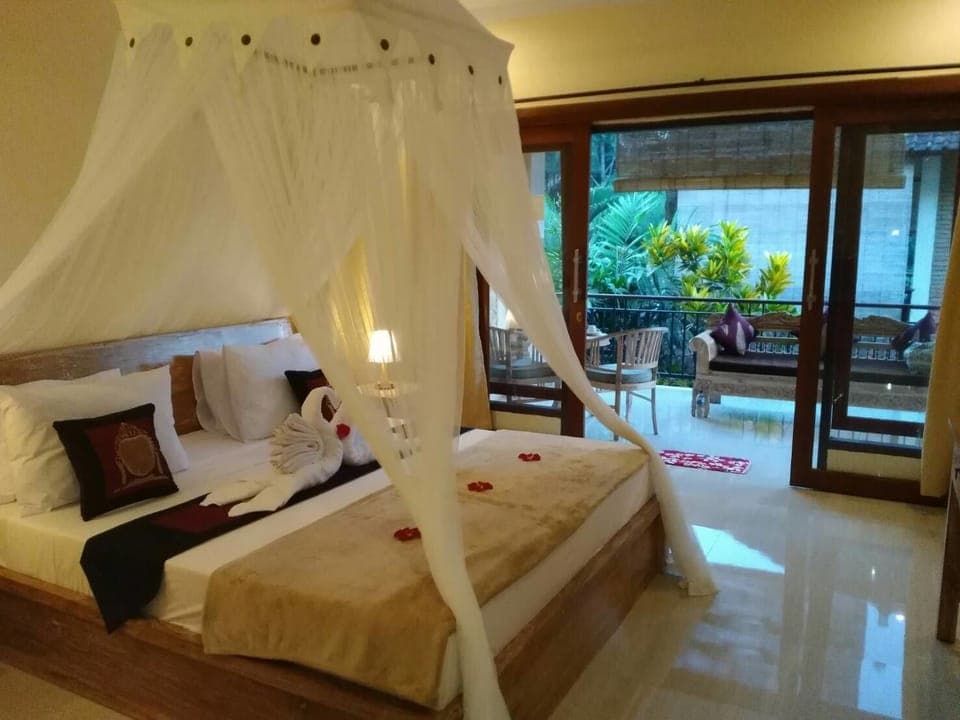 Standard Double Room, Balcony | Desk, free WiFi