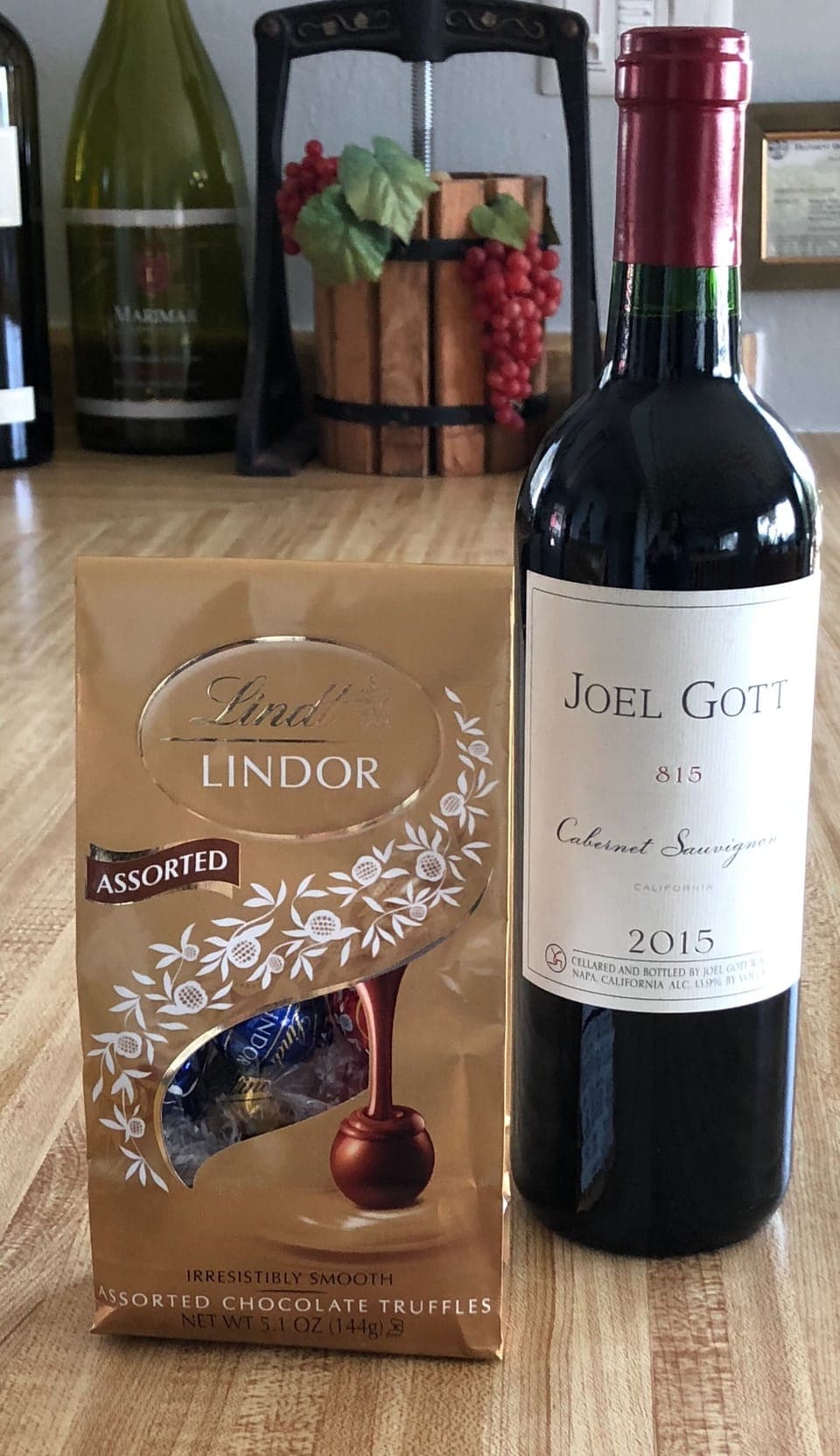 Wine and Chocolate upon arrival!