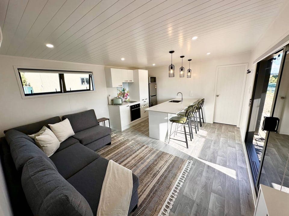 Family Cottage, 2 Bedrooms, 2 Bathrooms, Garden View | Living area