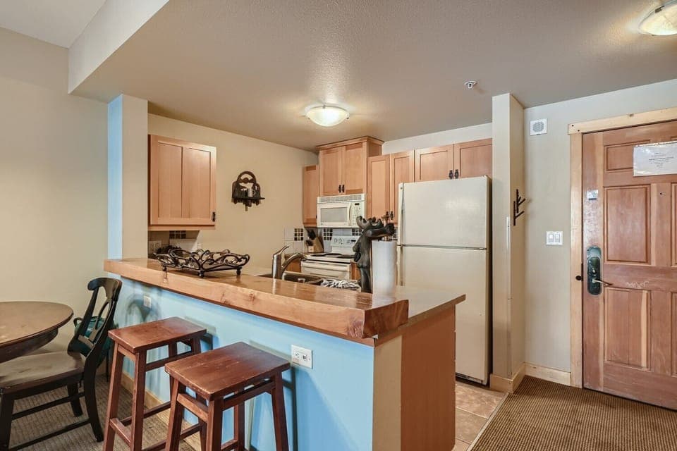 PP326 Kitchen