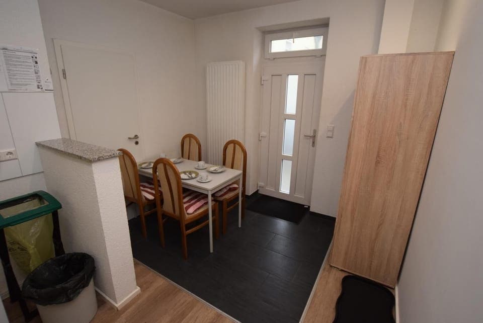 3 bedrooms, free WiFi, bed sheets