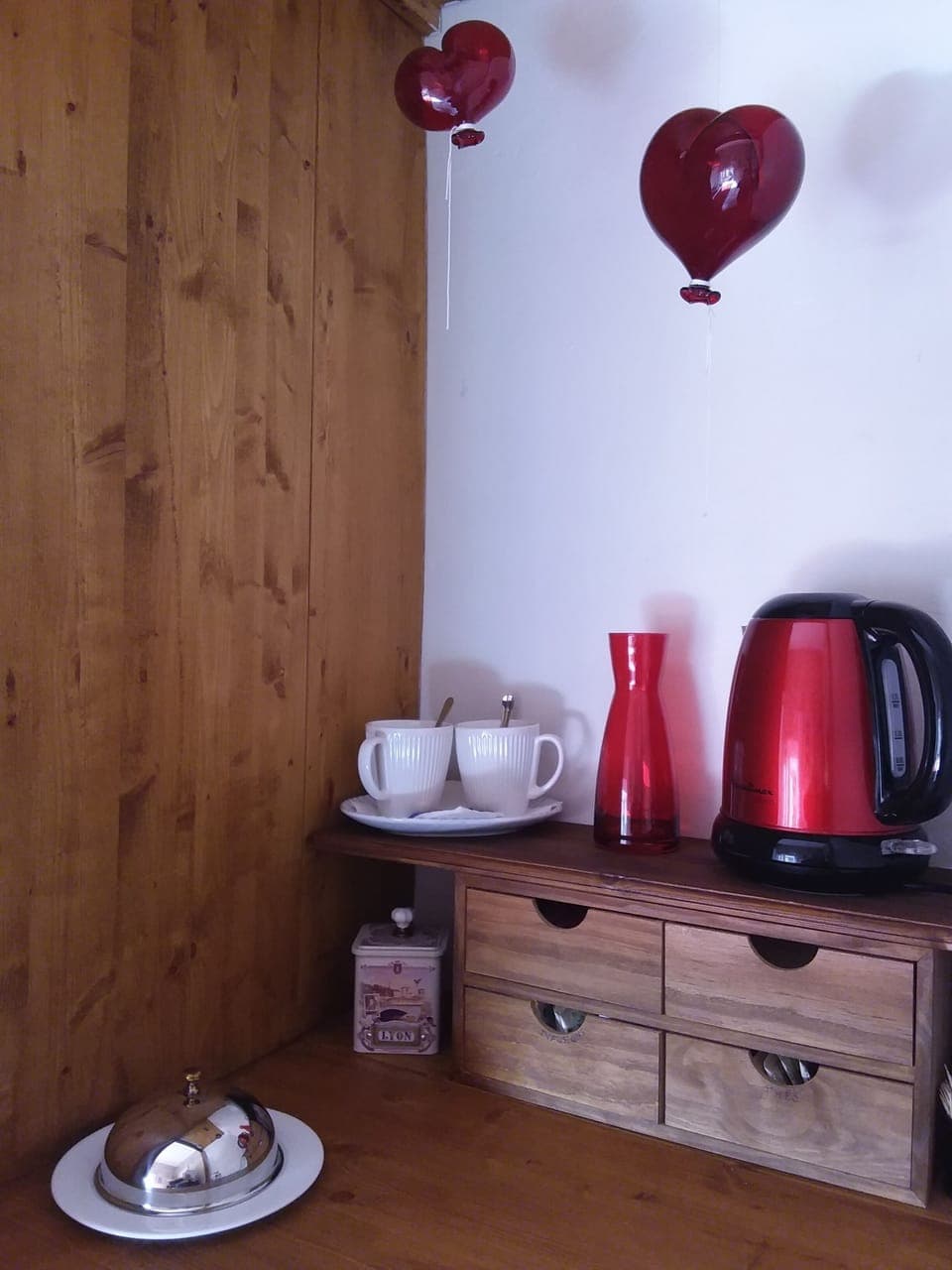 Double Room (Orchidée) | Coffee and/or coffee maker