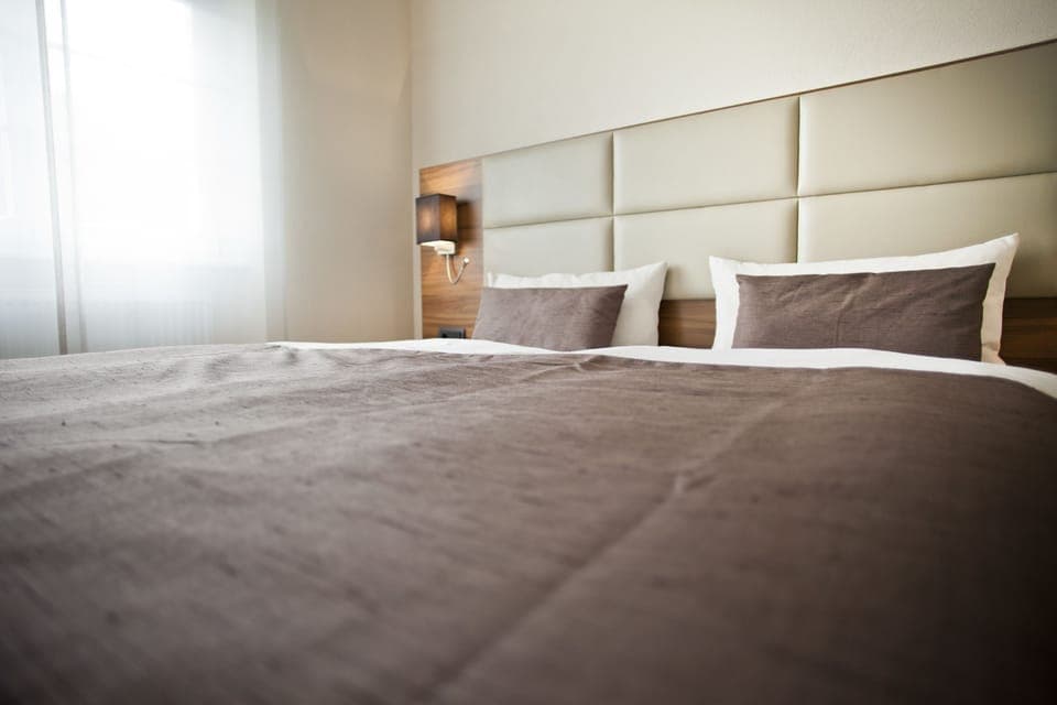 Comfort Double Room, City View | Desk, free WiFi, bed sheets