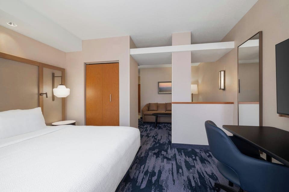 In-room safe, desk, iron/ironing board, free cribs/infant beds