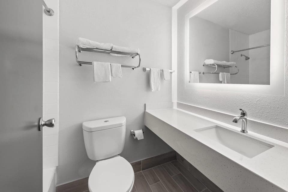 Standard Room, 2 Double Beds, Non Smoking | Premium bedding, desk, iron/ironing board, free WiFi