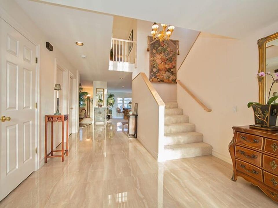 A charming family house in a very amazing neighborhood.