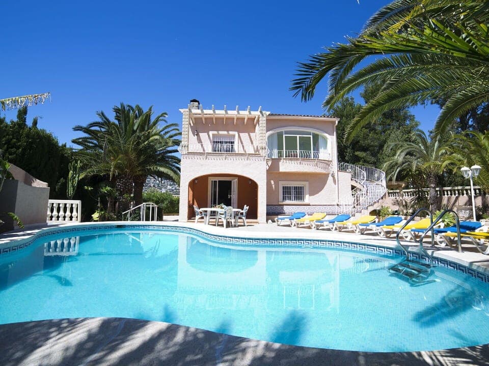 Swimming Pool, Property, Resort, Building, Vacation, Real Estate, House, Water, Estate, Palm Tree