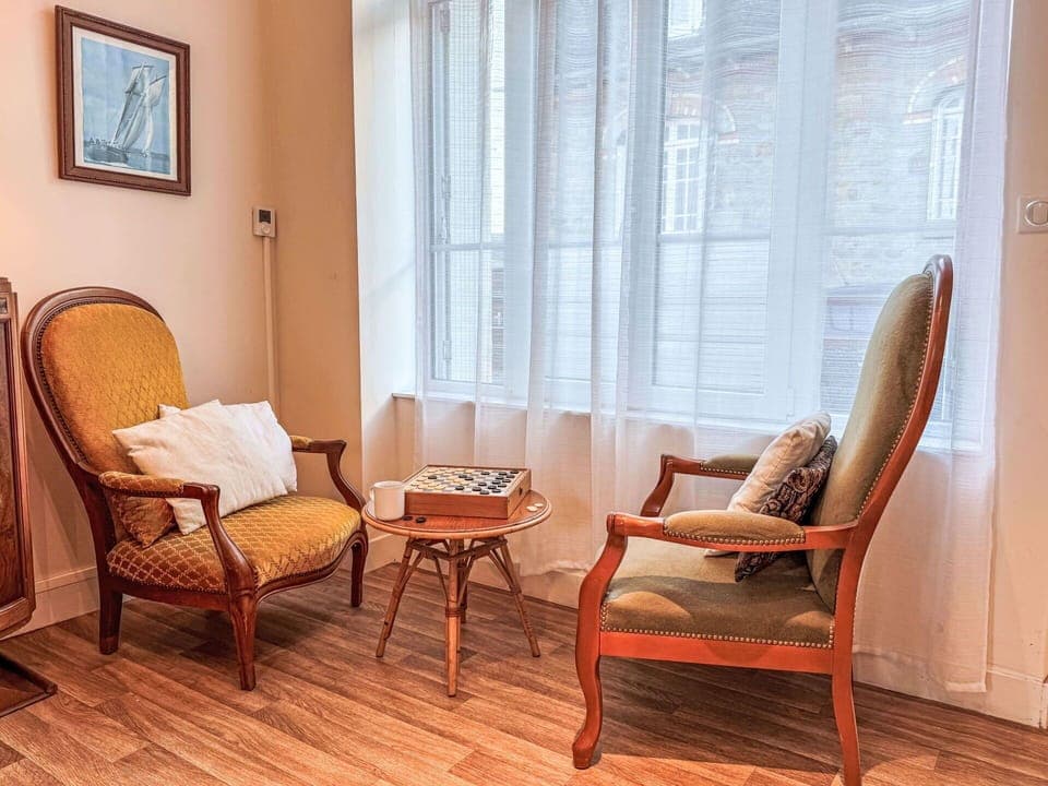 Furniture, Flooring, Wood, Floor, Interior Design, Wood Flooring, Chair, Brown, Laminate Flooring, Room