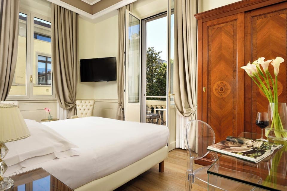 Superior Double Room, Balcony | Premium bedding, down comforters, minibar, in-room safe