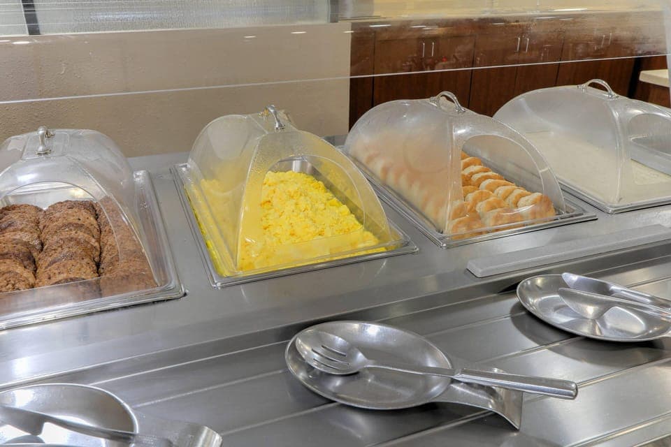 Free daily buffet breakfast