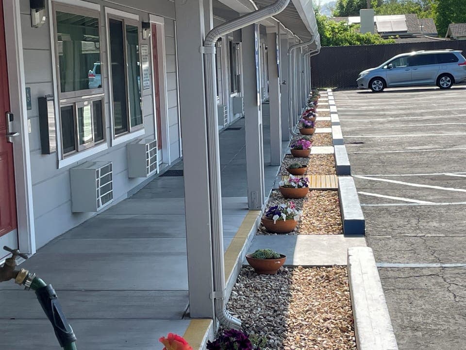 In-room safe, free WiFi