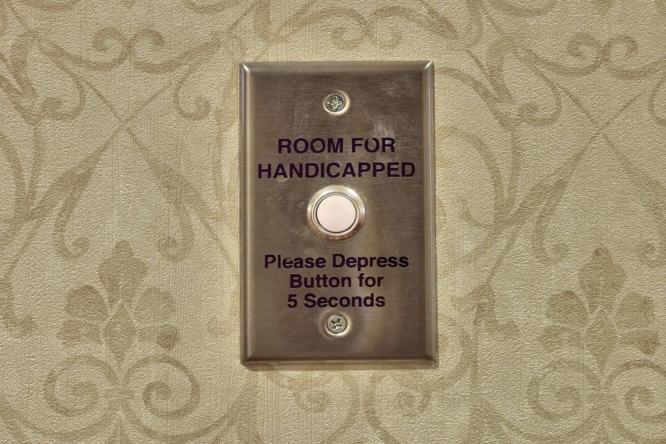 Hypo-allergenic bedding, in-room safe, desk, iron/ironing board