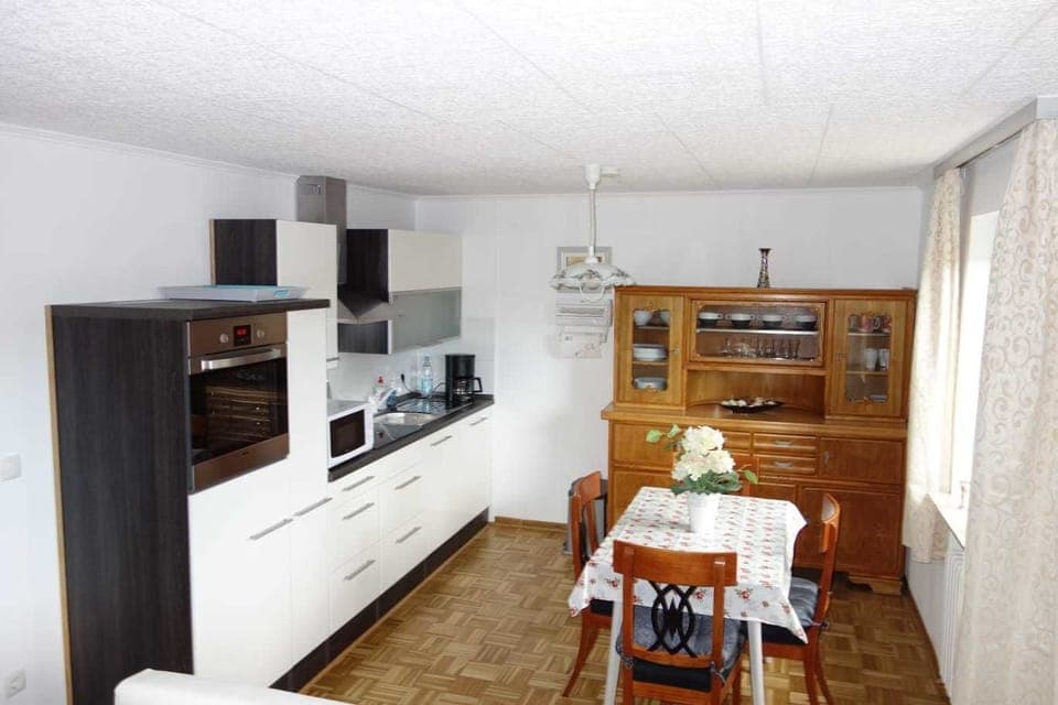 Comfort Condo, 1 Bedroom, Accessible, Valley View (Werner) | Private kitchen | Coffee/tea maker, electric kettle