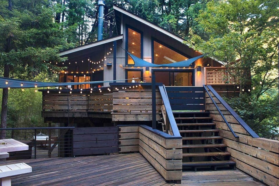 Exterior from the back deck