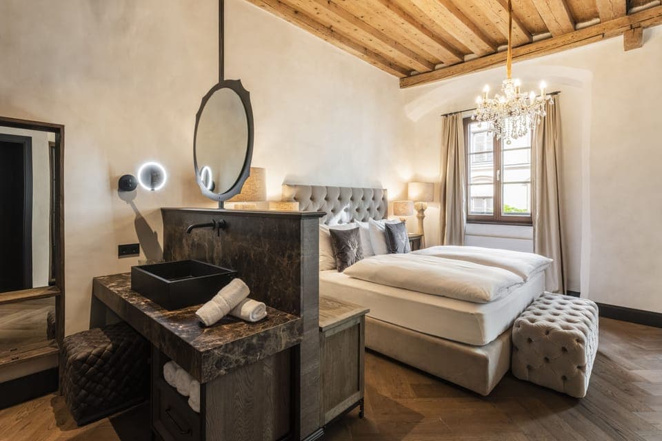 Superior Double Room | In-room safe, individually decorated, blackout drapes, soundproofing