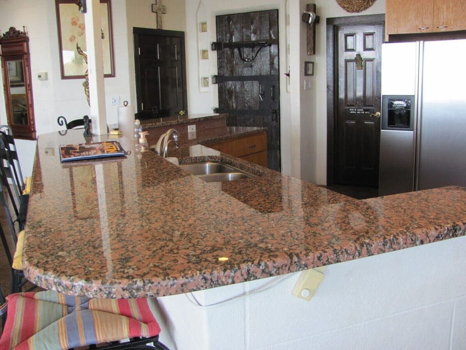 Kitchen area and eating area