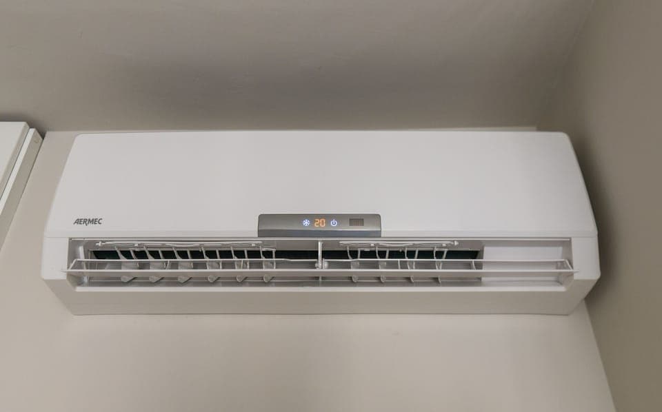 Apartment with air conditioning