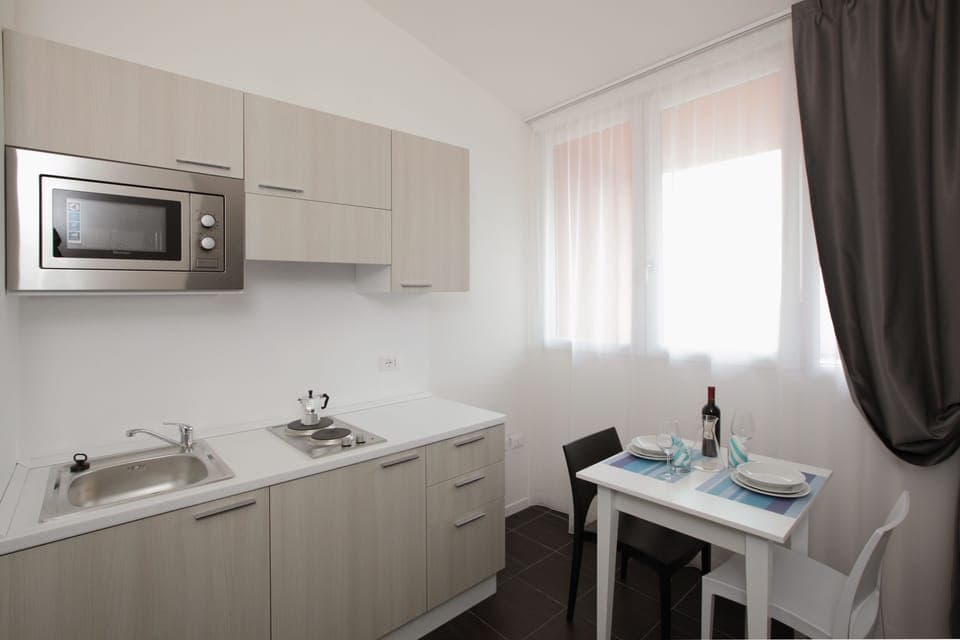 Private kitchenette