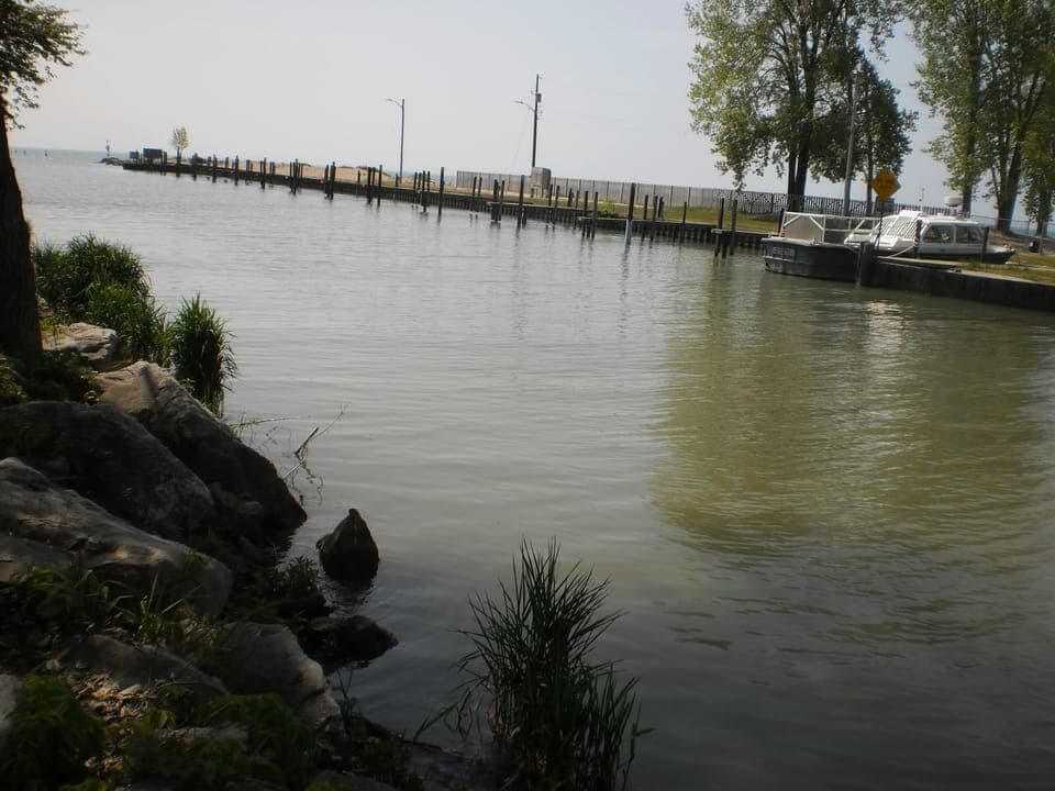 Steps to Cedar Island Municipal Park on the west side of Cedar Island