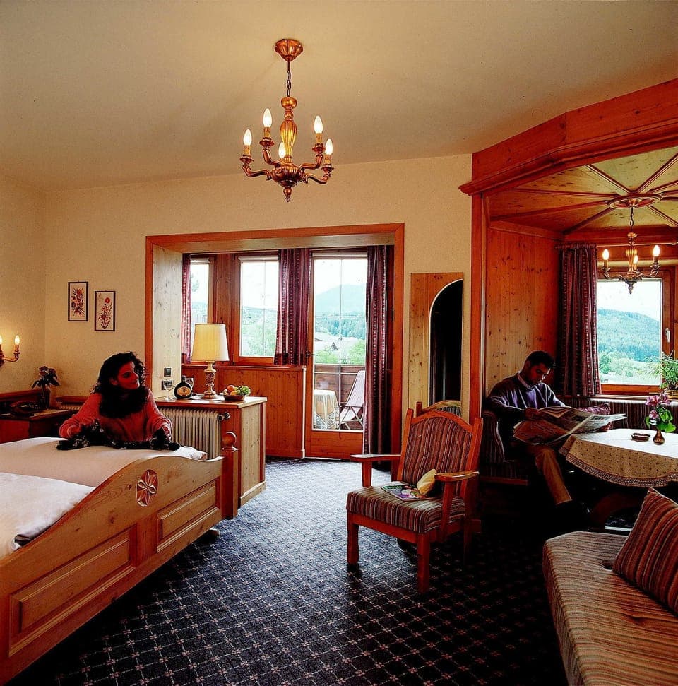 Double Room | Desk, blackout drapes, rollaway beds, free WiFi