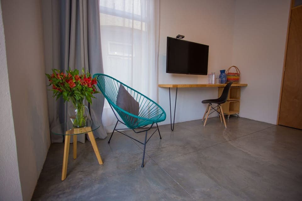 Signature Double Room, 1 Queen Bed, Non Smoking | Room amenity