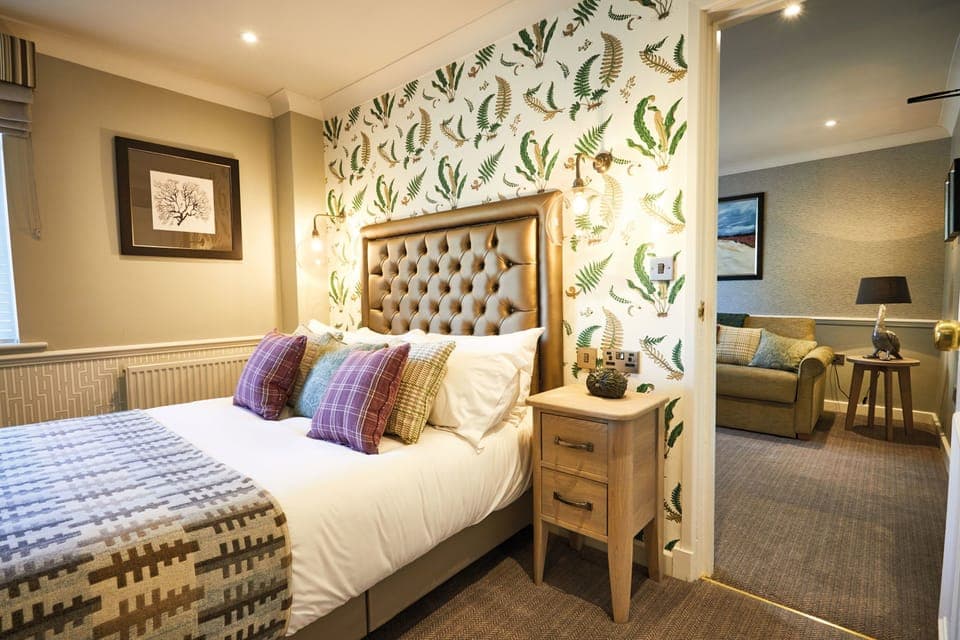 Deluxe Suite, 1 Bedroom (The Millstone Suite) | Iron/ironing board, free WiFi, alarm clocks