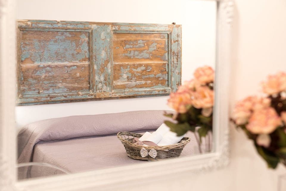 Apartment, 1 Bedroom, Garden View (Sale e Pepe) | Room amenity