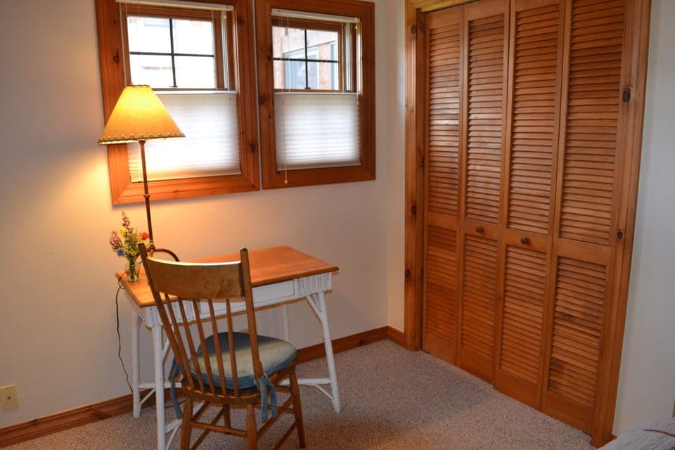 Guest bedroom