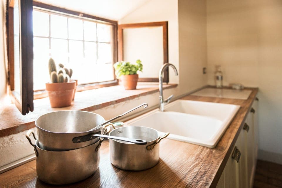 Standard Apartment, 1 Bedroom, Non Smoking, Kitchen | Private kitchen