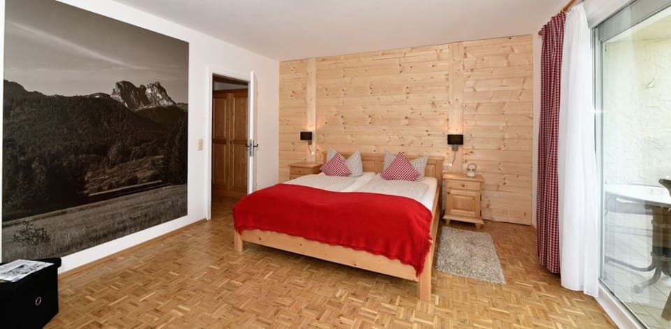 Grand Double Room, Balcony | Free WiFi