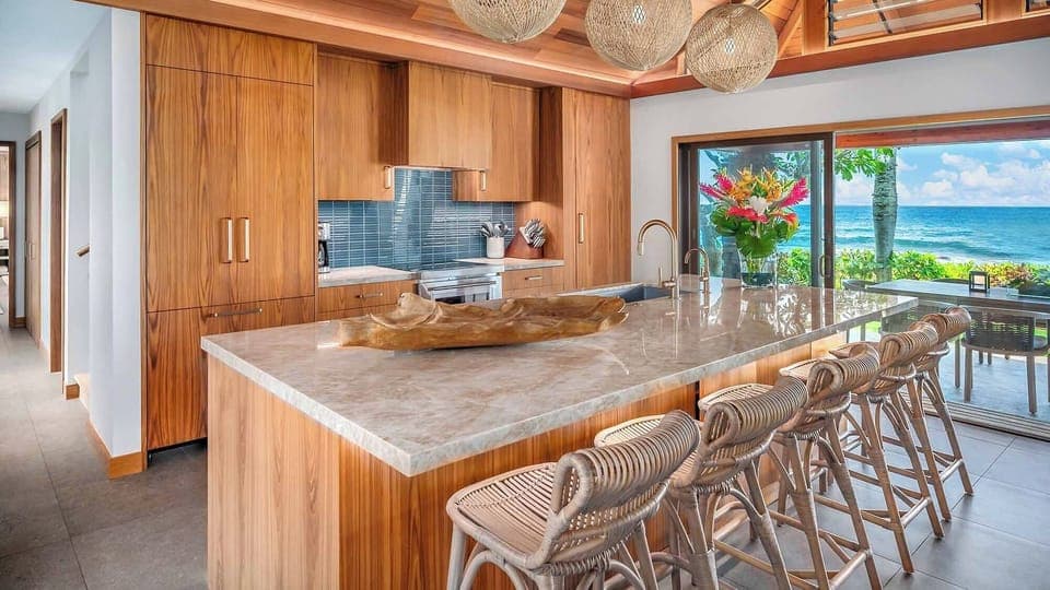 Hale Luana - Luxe Oceanfront Kitchen - Parrish Kauai