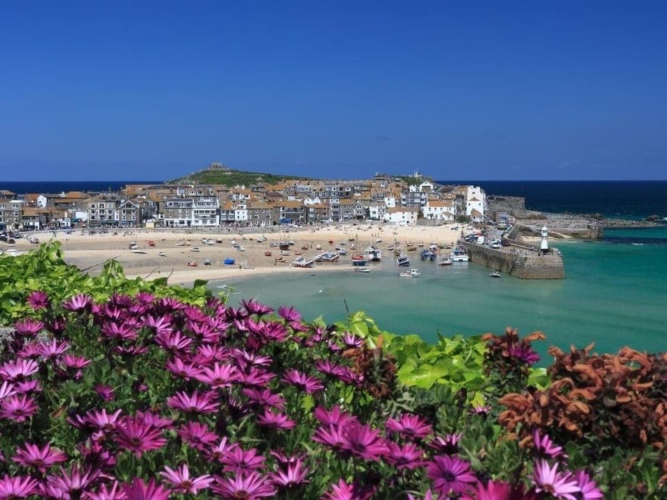 Cottage | 2 bedrooms, individually decorated, individually furnished, free WiFi