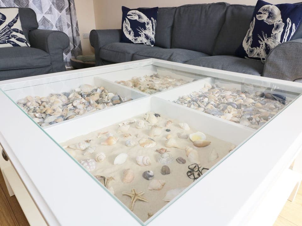 Cottage | Living room | DVD player