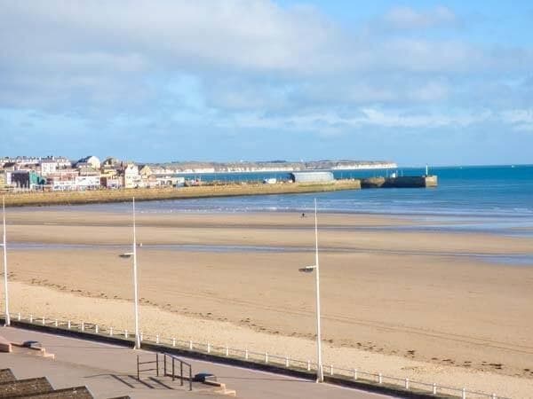 Cottage | Beach | Beach nearby